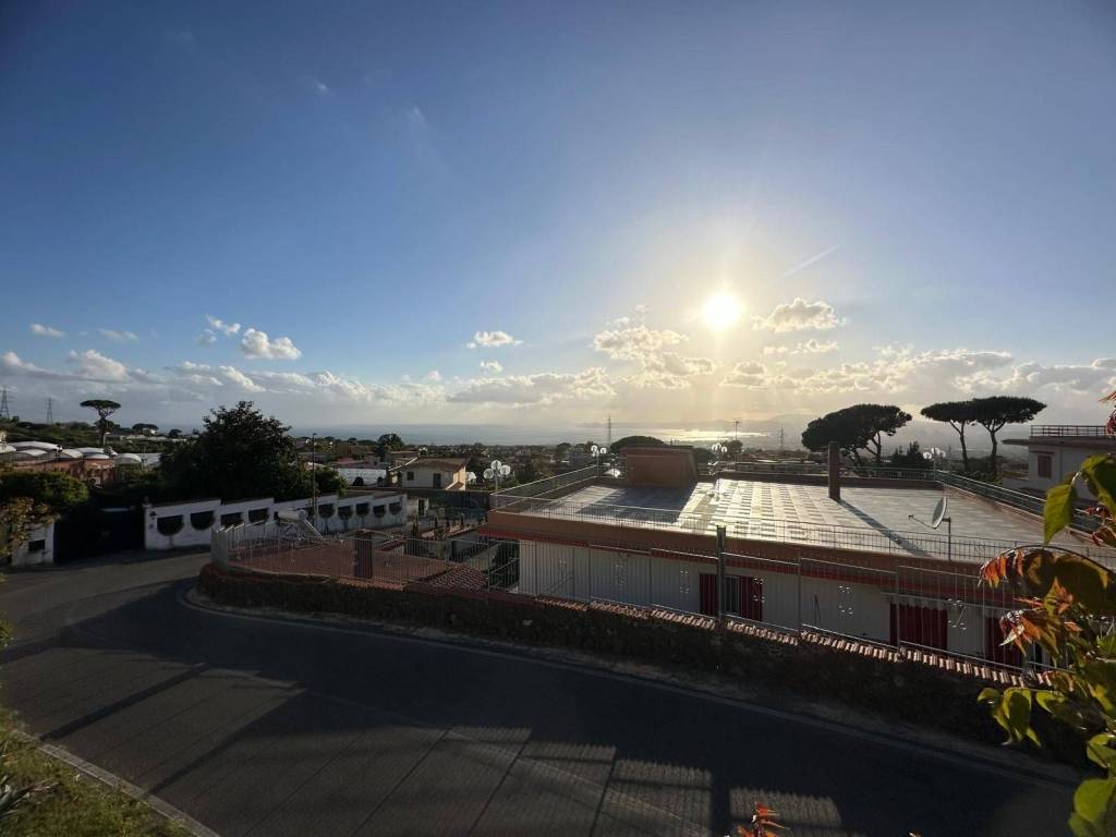 negozio in vendita ad Ercolano