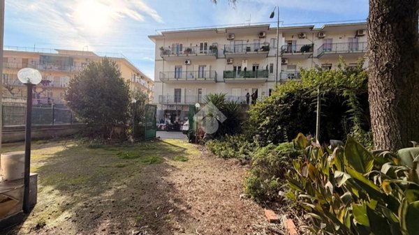 casa indipendente in vendita ad Ercolano in zona Ercolano Scavi
