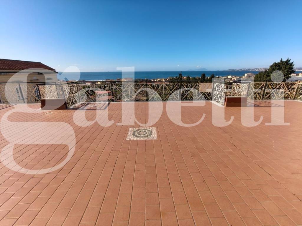 appartamento in vendita ad Ercolano