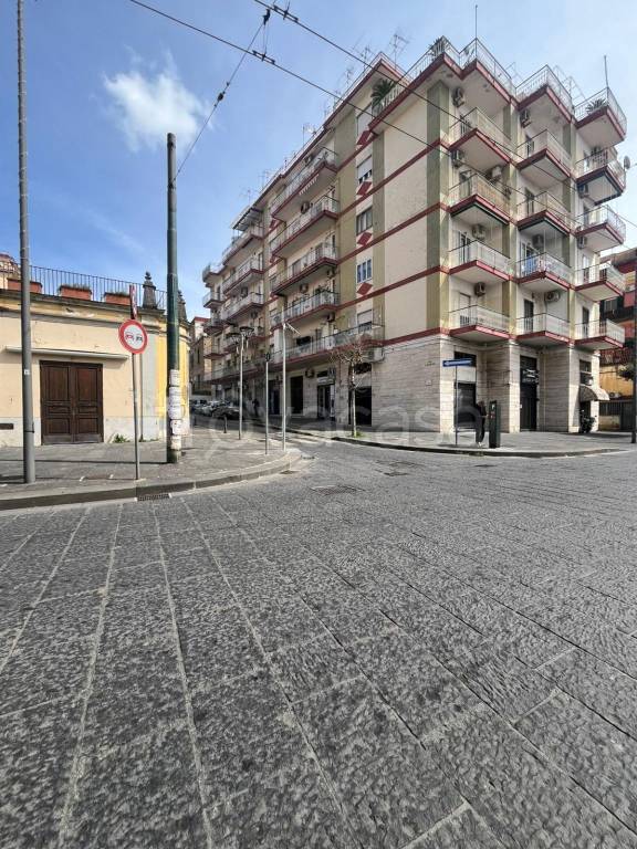 negozio in vendita ad Ercolano