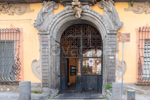 appartamento in vendita ad Ercolano in zona Miglio d'oro