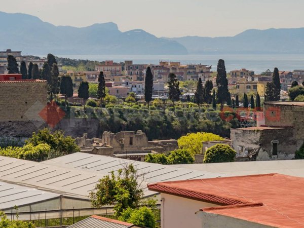 appartamento in vendita ad Ercolano
