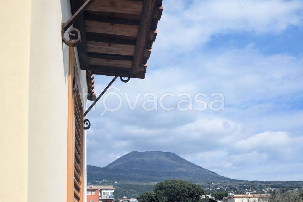 appartamento in vendita ad Ercolano