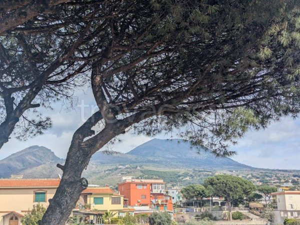 appartamento in vendita ad Ercolano