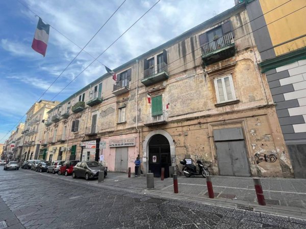 negozio in vendita ad Ercolano
