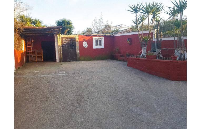 casa indipendente in vendita ad Ercolano in zona San Vito