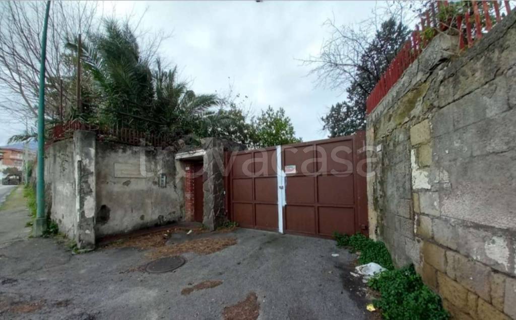 ufficio in vendita ad Ercolano in zona San Vito