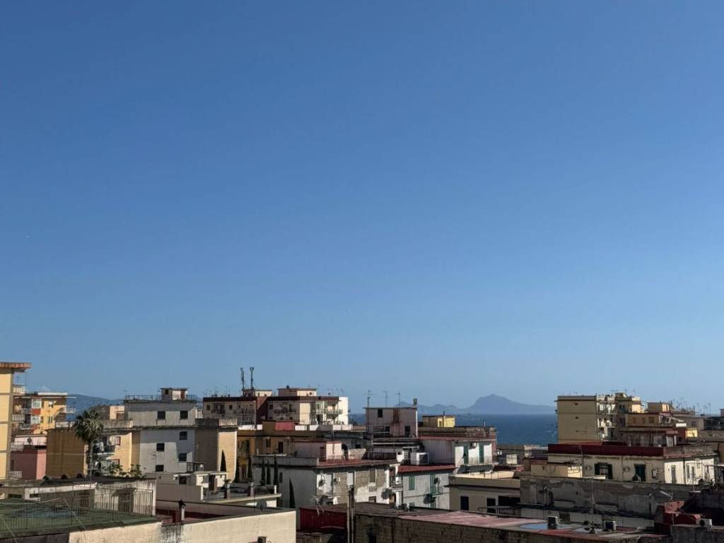 appartamento in vendita ad Ercolano in zona Ercolano Scavi
