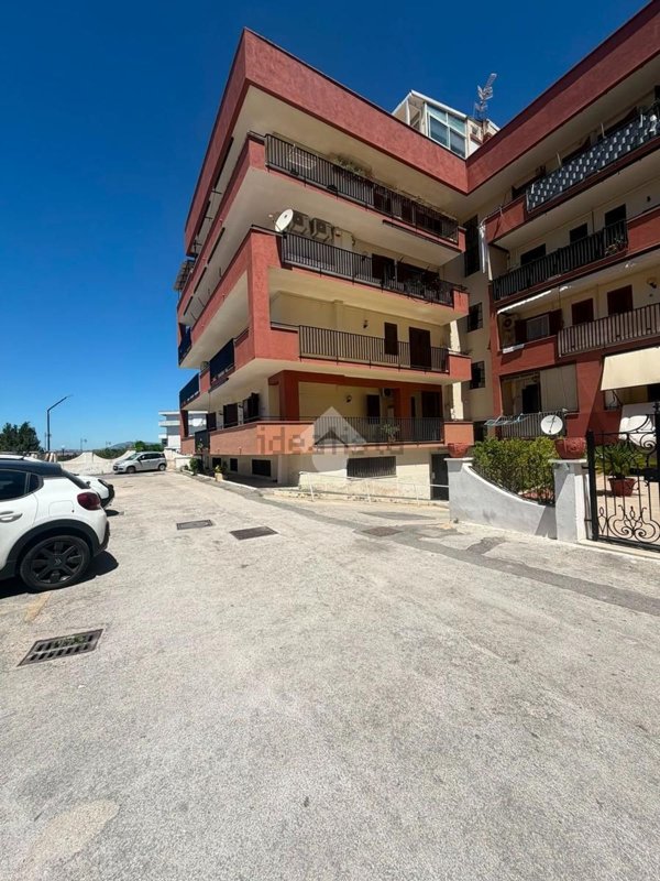 appartamento in vendita ad Ercolano in zona Miglio d'oro
