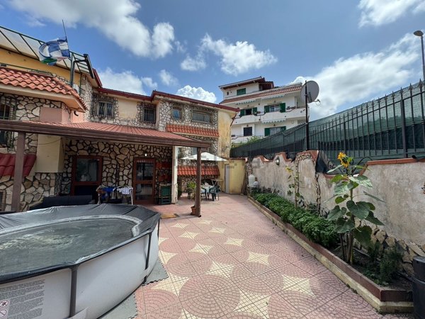 appartamento in vendita ad Ercolano in zona San Vito