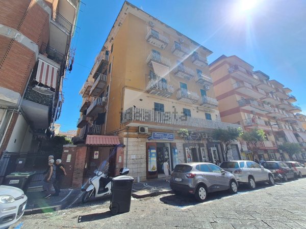 appartamento in vendita ad Ercolano in zona Ercolano Scavi