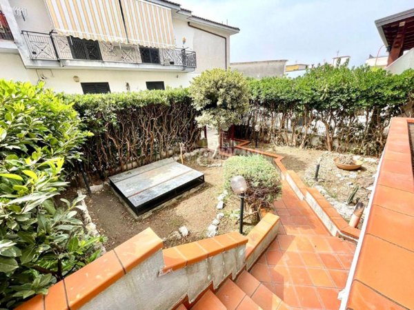 casa indipendente in vendita a Roccarainola