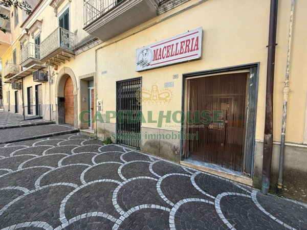 locale commerciale in vendita a Roccarainola