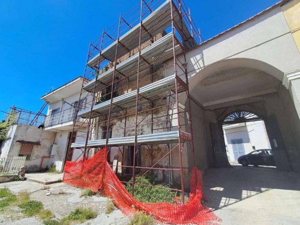 casa indipendente in vendita a Roccarainola in zona Piazza