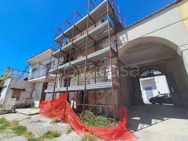 casa indipendente in vendita a Roccarainola in zona Piazza