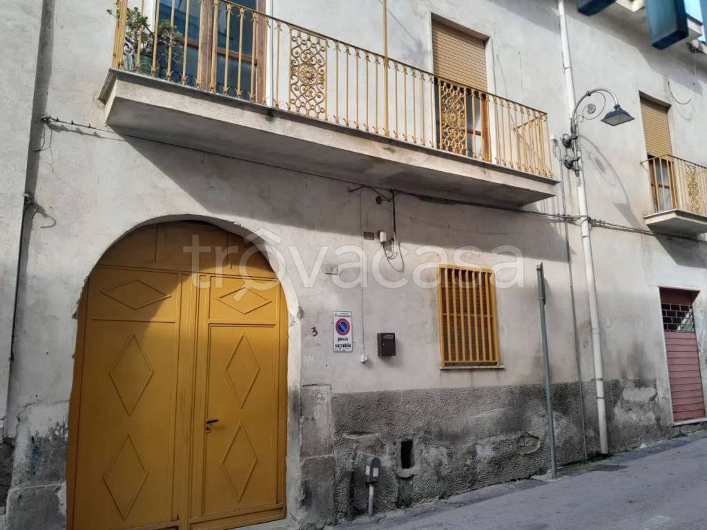 locale commerciale in vendita a Roccarainola