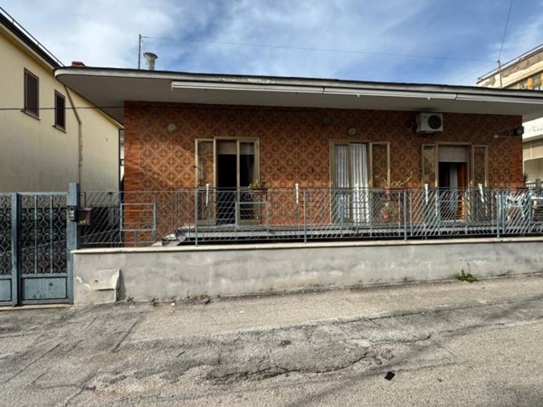 casa indipendente in vendita a Roccarainola