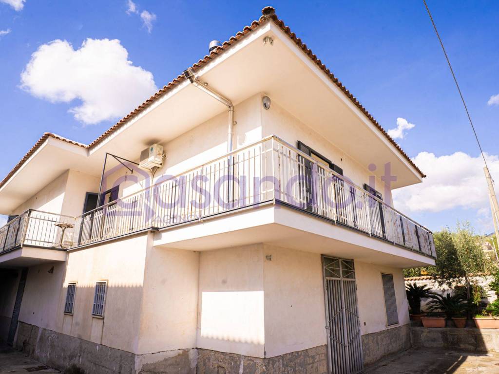 casa indipendente in vendita a Roccarainola