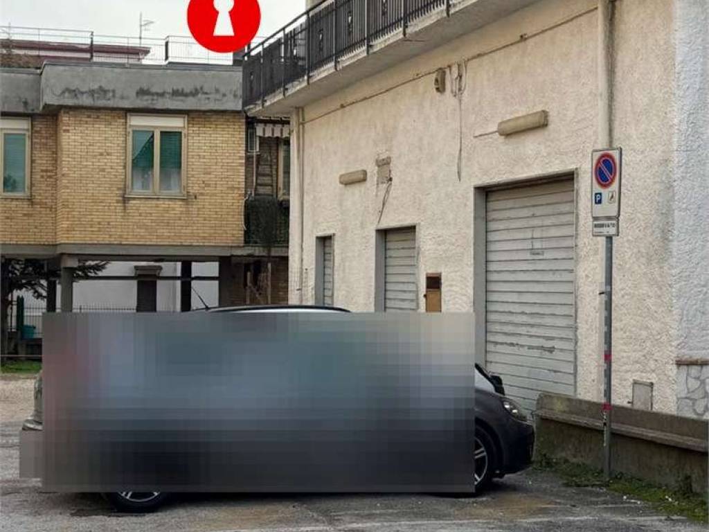 locale di sgombero in vendita a Roccarainola