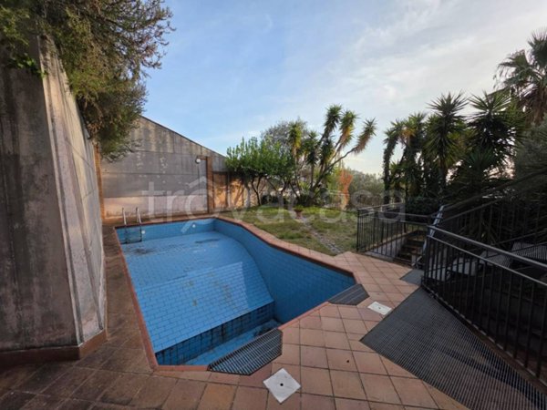 casa indipendente in vendita a Roccarainola in zona Piazza