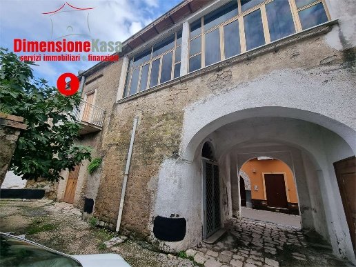 casa indipendente in vendita a Roccarainola in zona Piazza