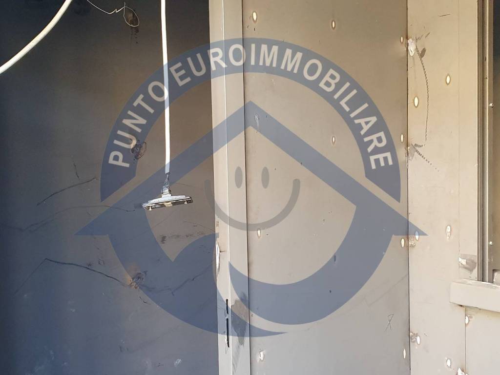 negozio in vendita a San Giorgio a Cremano