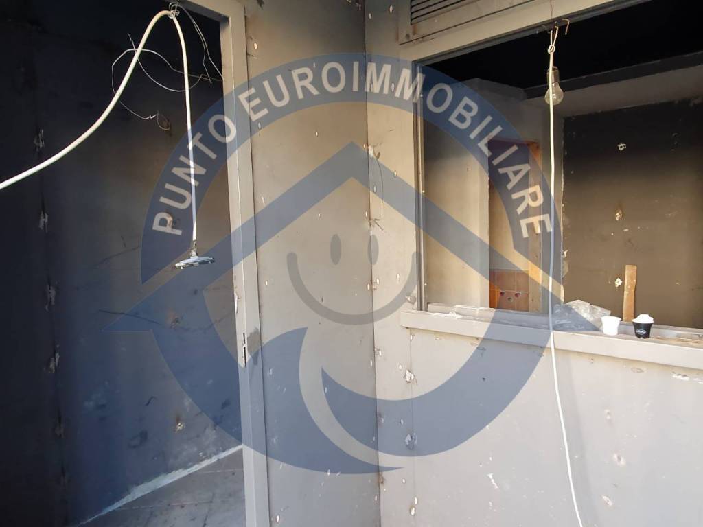 negozio in vendita a San Giorgio a Cremano