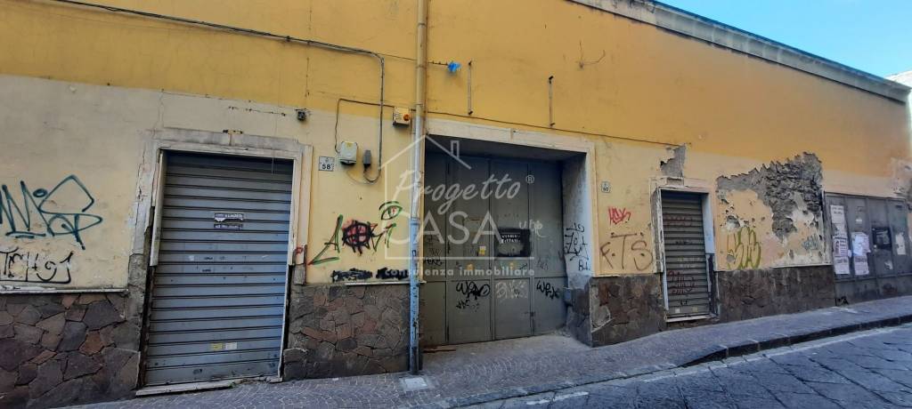negozio in vendita a San Giorgio a Cremano