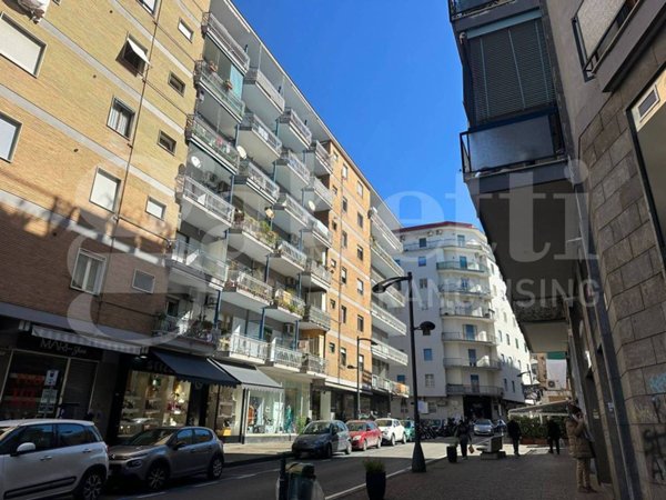 negozio in vendita a San Giorgio a Cremano
