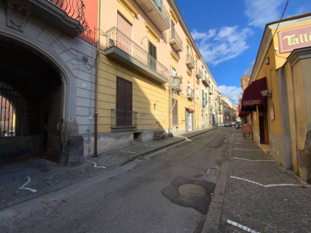 negozio in vendita a San Giorgio a Cremano