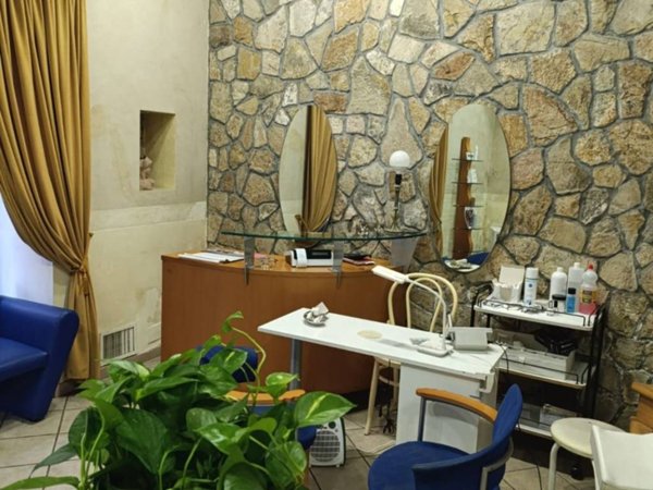 negozio in vendita a San Giorgio a Cremano
