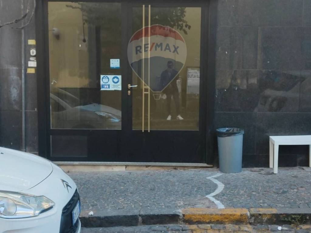 negozio in vendita a San Giorgio a Cremano