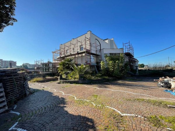 casa indipendente in vendita a San Giorgio a Cremano