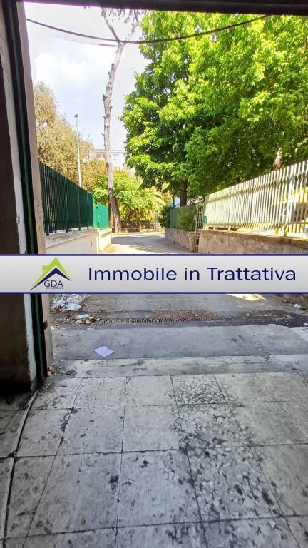 locale commerciale in vendita a San Giorgio a Cremano