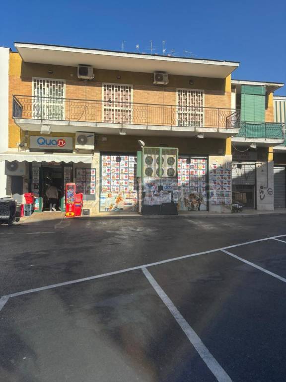 negozio in vendita a San Giorgio a Cremano