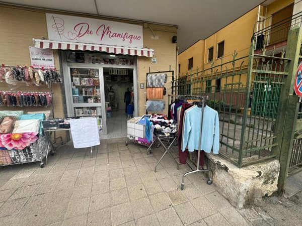 negozio in vendita a San Giorgio a Cremano
