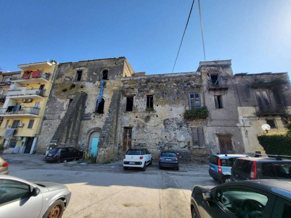 intera palazzina in vendita a San Giorgio a Cremano