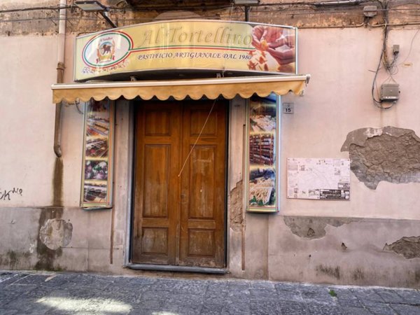 negozio in vendita a San Giorgio a Cremano