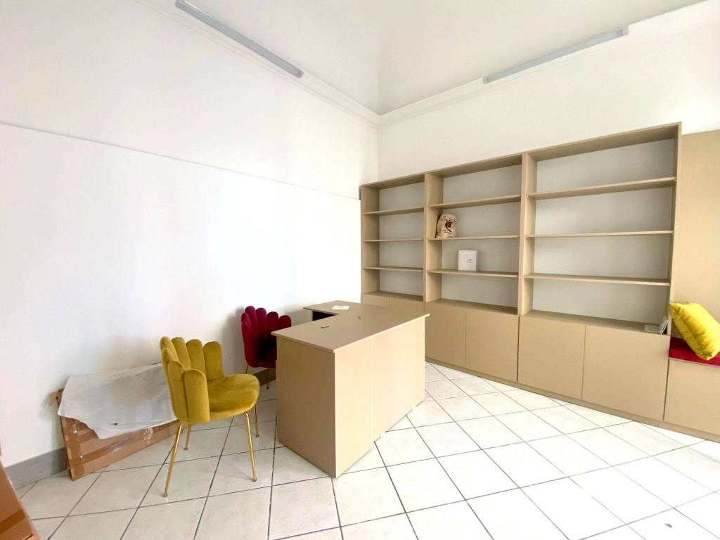 negozio in vendita a San Giorgio a Cremano