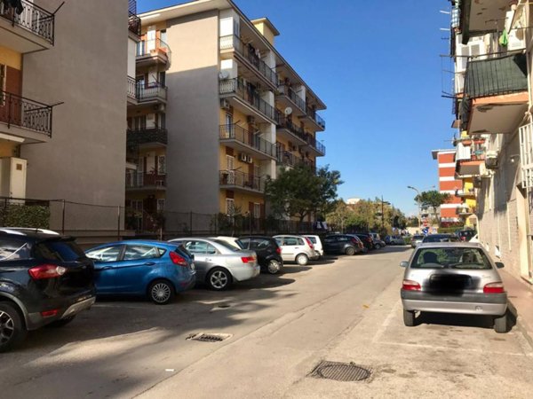 negozio in vendita a San Giorgio a Cremano