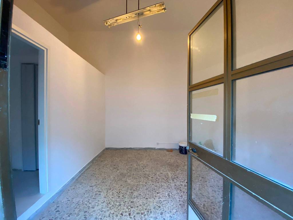 negozio in vendita a San Giorgio a Cremano