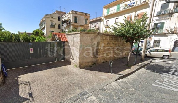 box auto in vendita a San Giorgio a Cremano