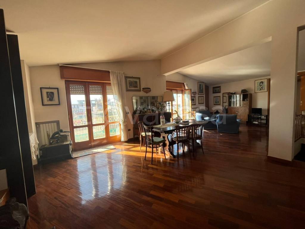 intera palazzina in vendita a San Giuseppe Vesuviano