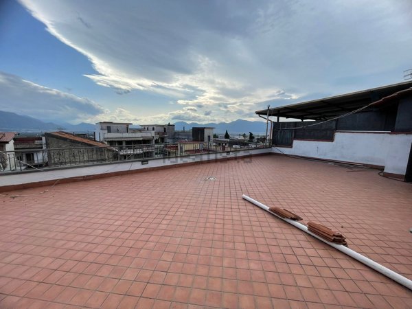 appartamento in vendita a San Giuseppe Vesuviano in zona Santa Maria la Scala
