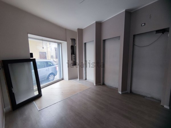 locale commerciale in vendita a San Giuseppe Vesuviano