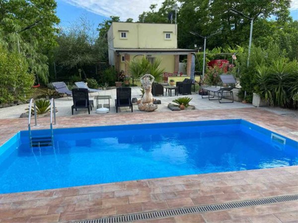 casa indipendente in vendita a San Giuseppe Vesuviano