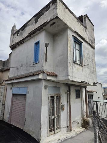 casa indipendente a San Giuseppe Vesuviano in zona Santa Maria la Scala