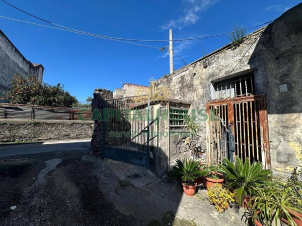 casa indipendente in vendita a San Giuseppe Vesuviano in zona Casilli