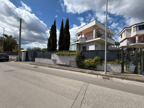 casa indipendente in vendita a San Giuseppe Vesuviano in zona San Leonardo