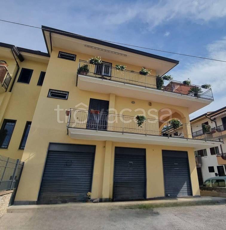 locale commerciale in vendita a San Paolo Bel Sito